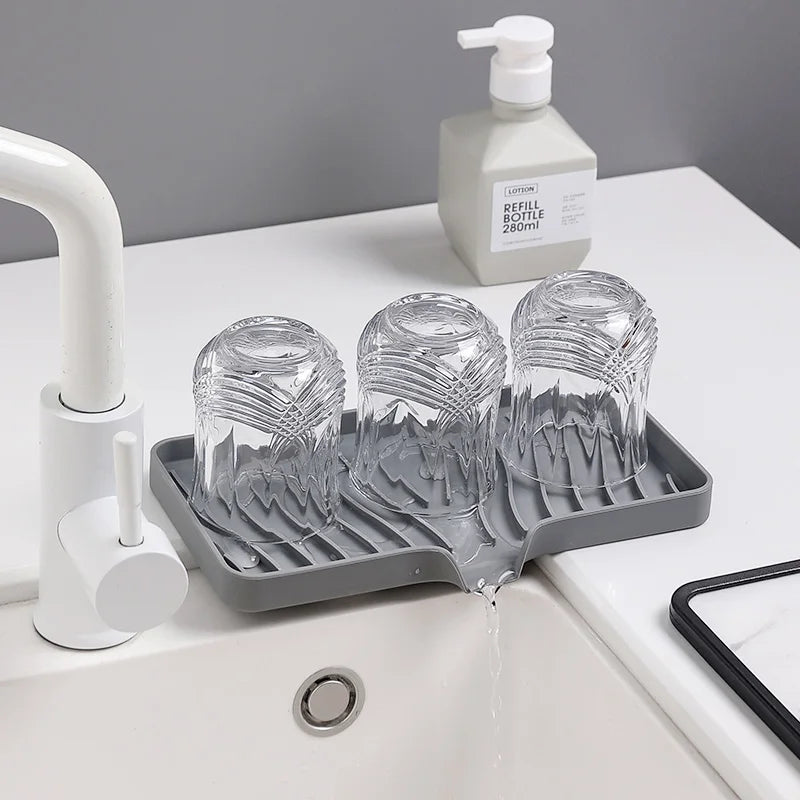 Soap Dish Holder with 3 Glasses